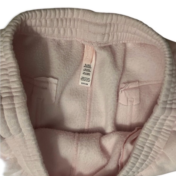 Skims Cotton Fleece Cargo Pants in Cherry Blossom Size Small - Picture 8 of 11